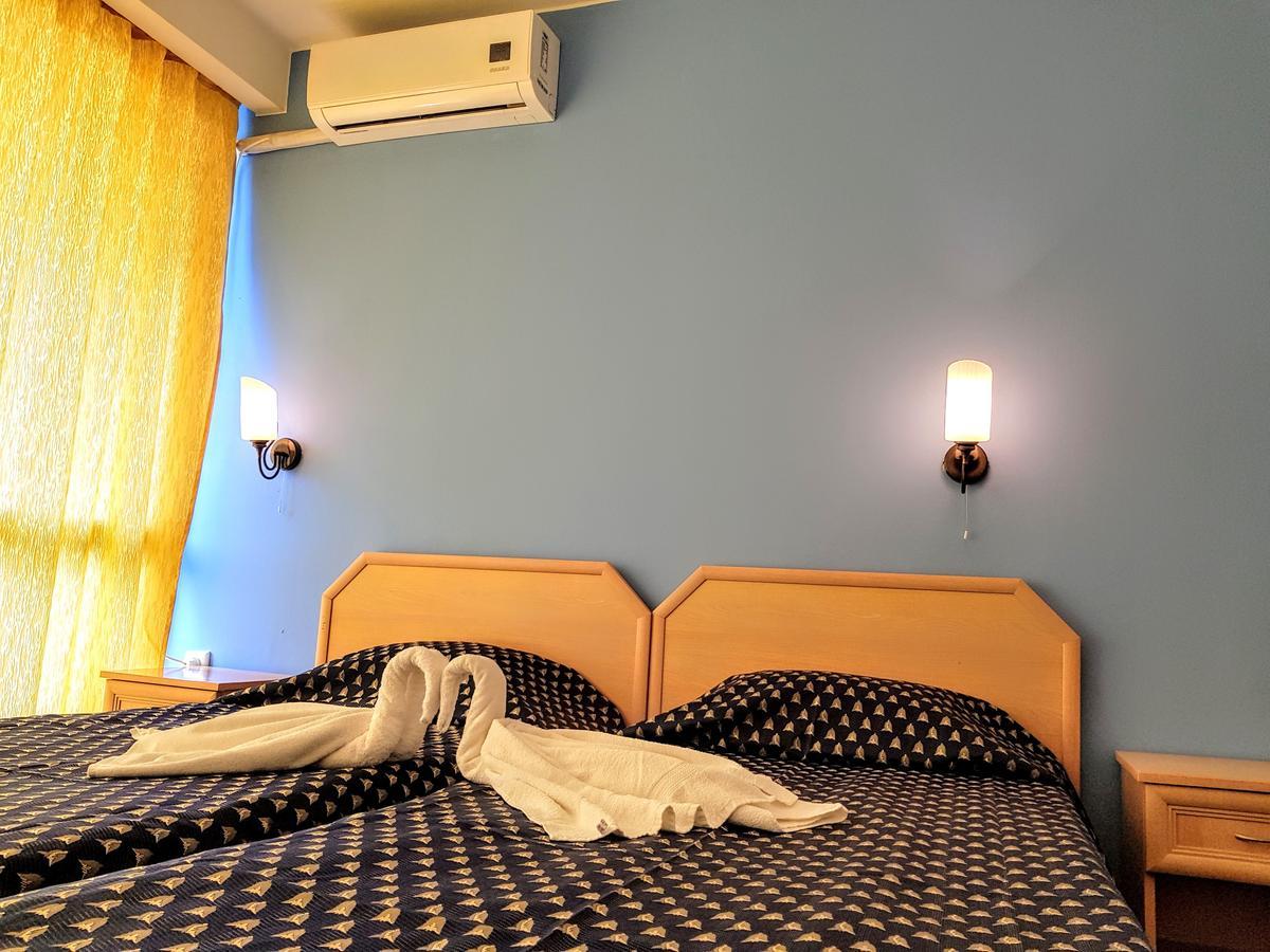 Continental Blu Hotel Sunny Beach Room photo