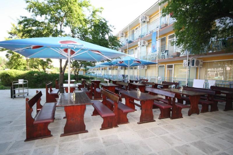 Continental Blu Hotel Sunny Beach Exterior photo